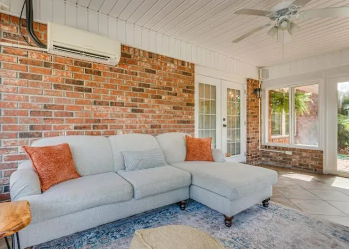 Holiday home Beautiful Home- Salt Water Pool Pensacola